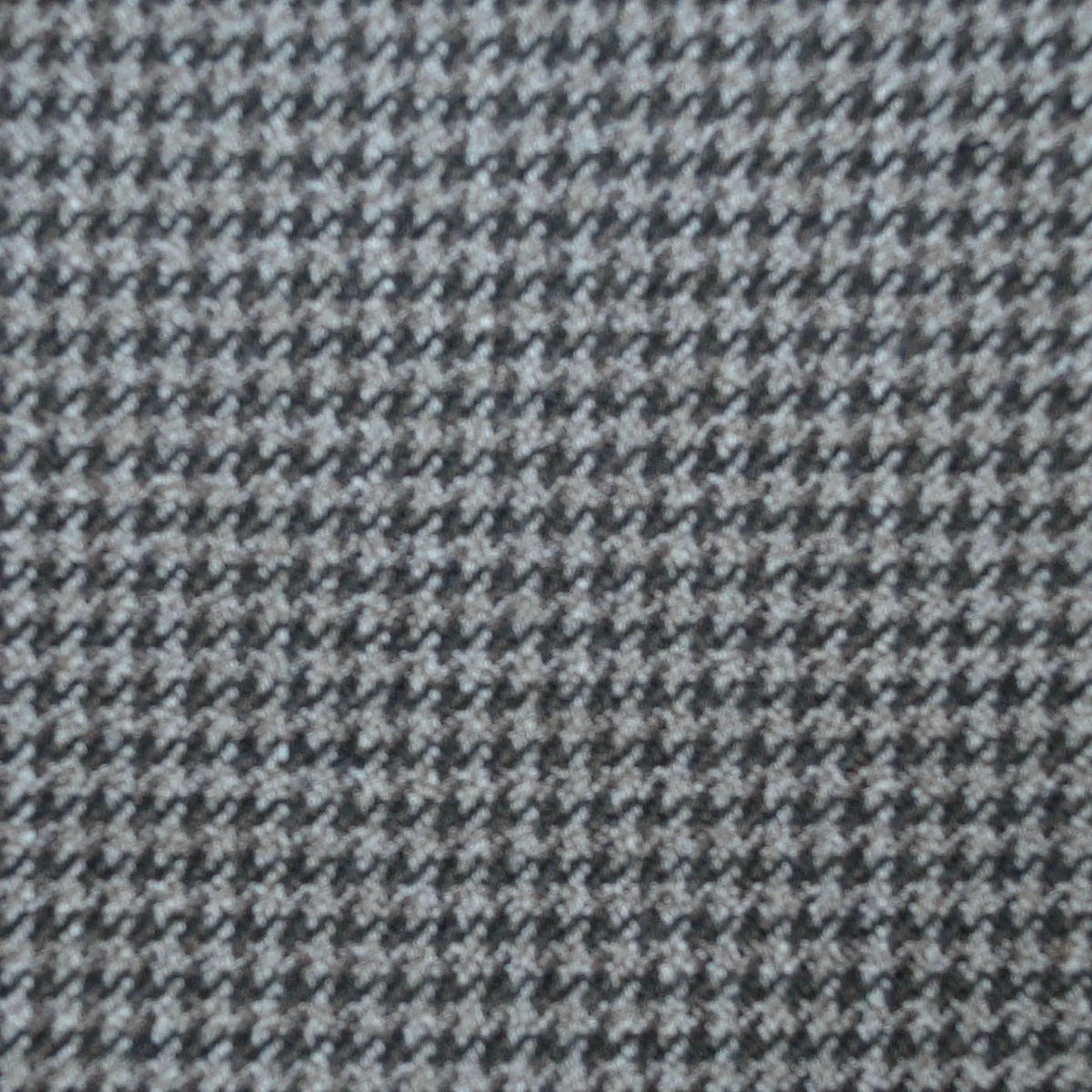 Brown/Dark Brown Dogtooth All Wool Vintage Twist Suiting Yorkshire Fabric